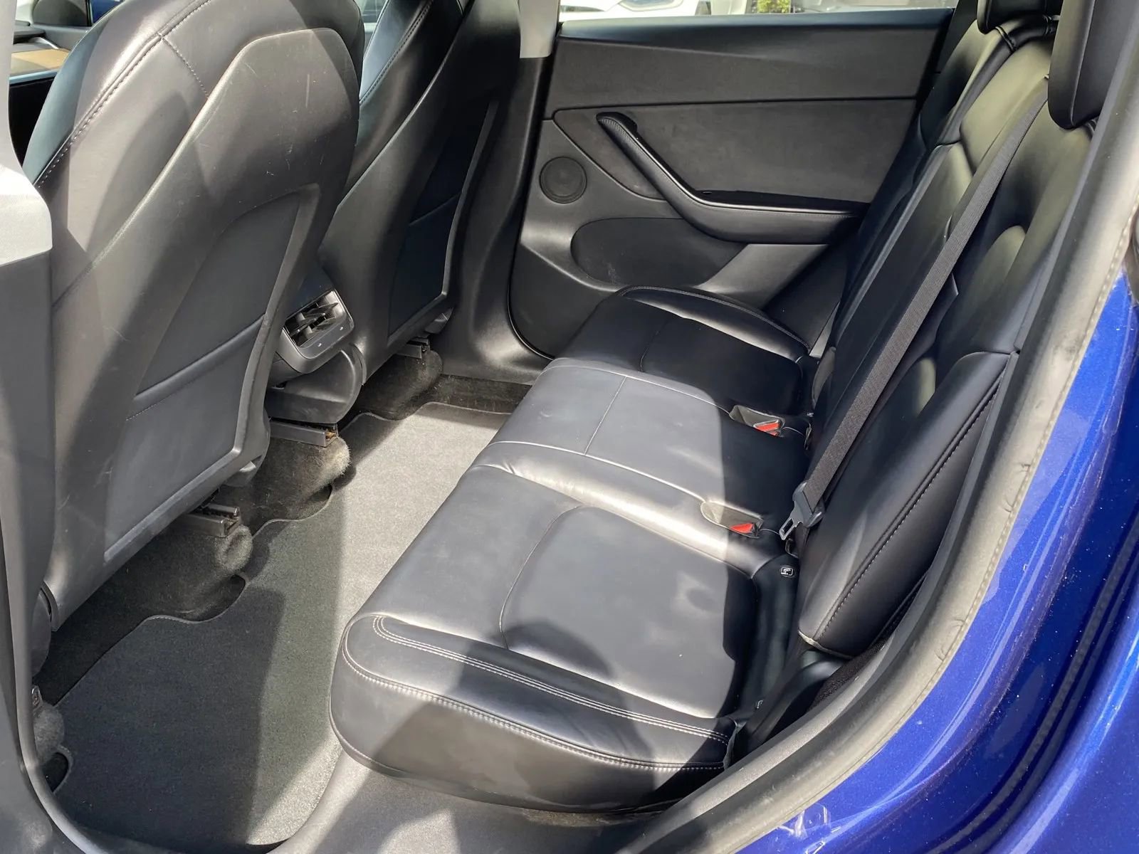 Used 2021 Tesla Model Y Long Range AWD/4WD image 9