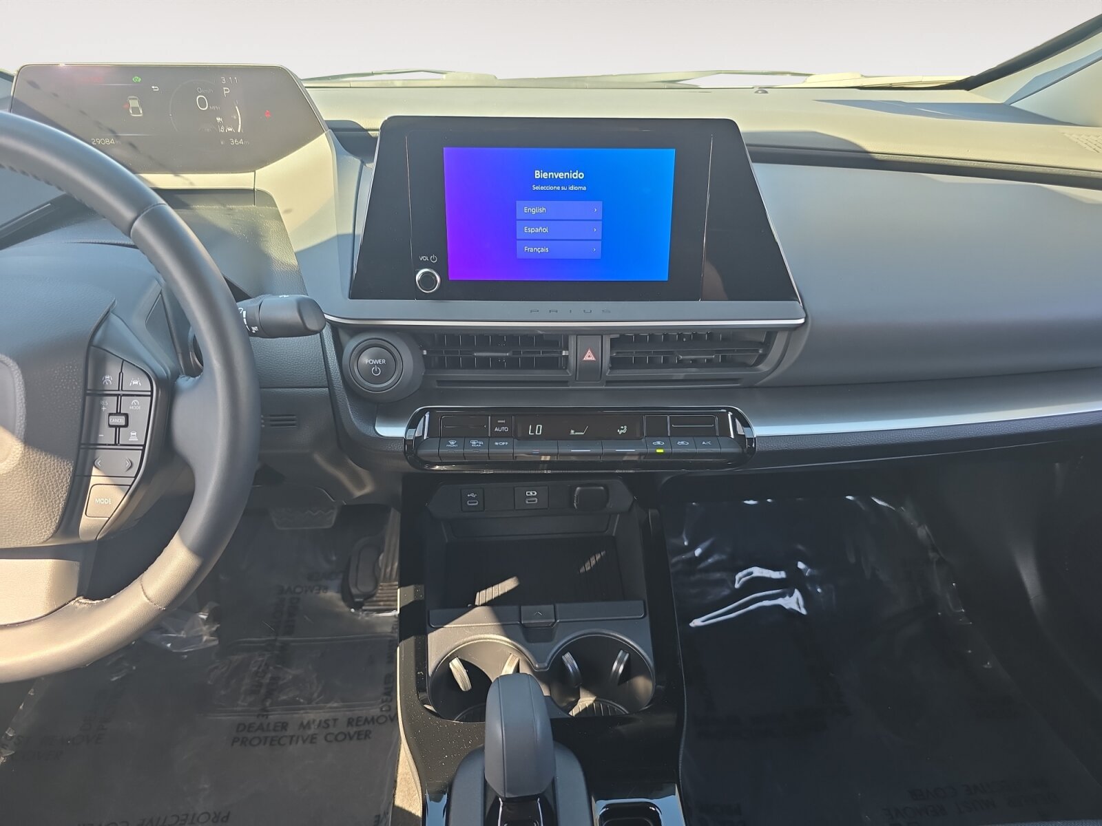Certified 2025 Toyota Prius LE FWD image 10