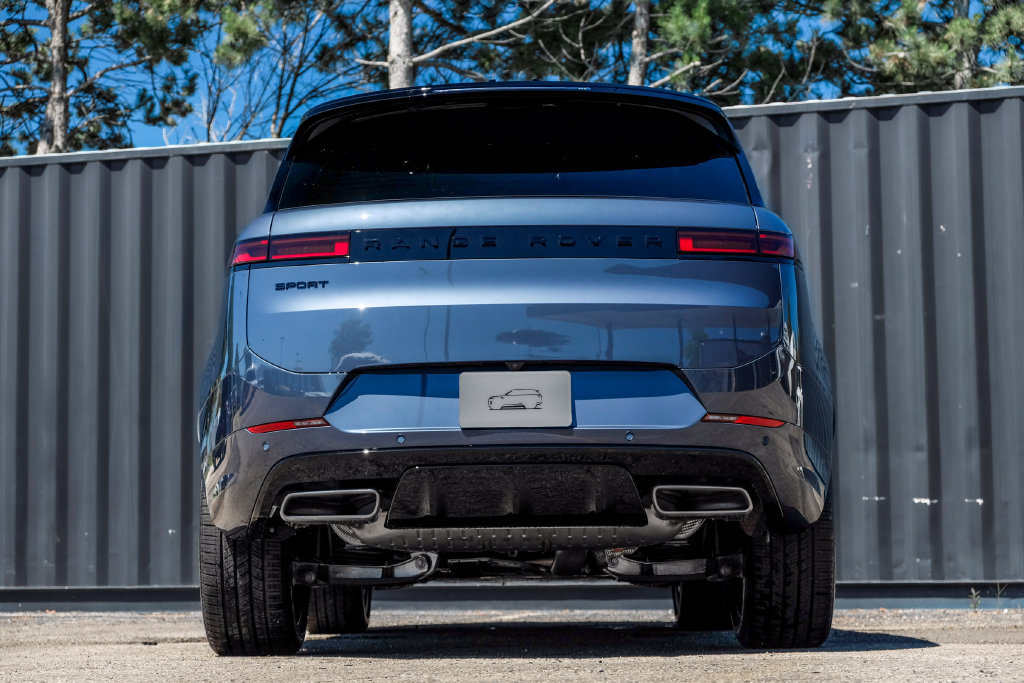 New 2026 Land Rover Range Rover Sport Dynamic SE AWD/4WD image 7