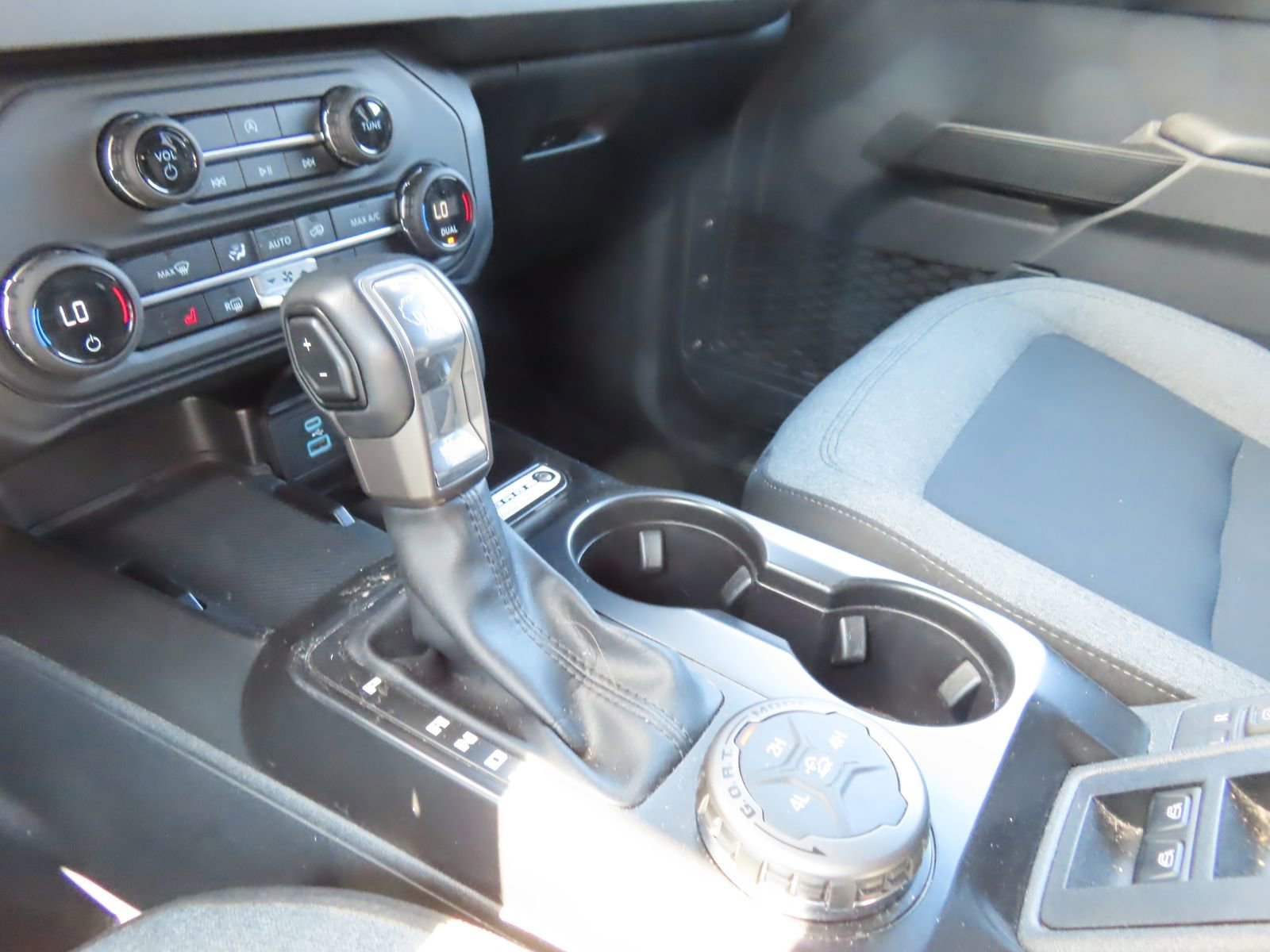 Used 2025 Ford Bronco Big Bend image 26