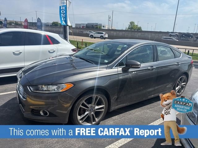Used 2016 Ford Fusion Titanium AWD/4WD image 2