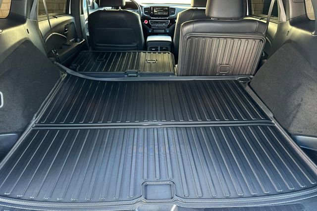 Used 2024 Honda Passport Black Edition image 14