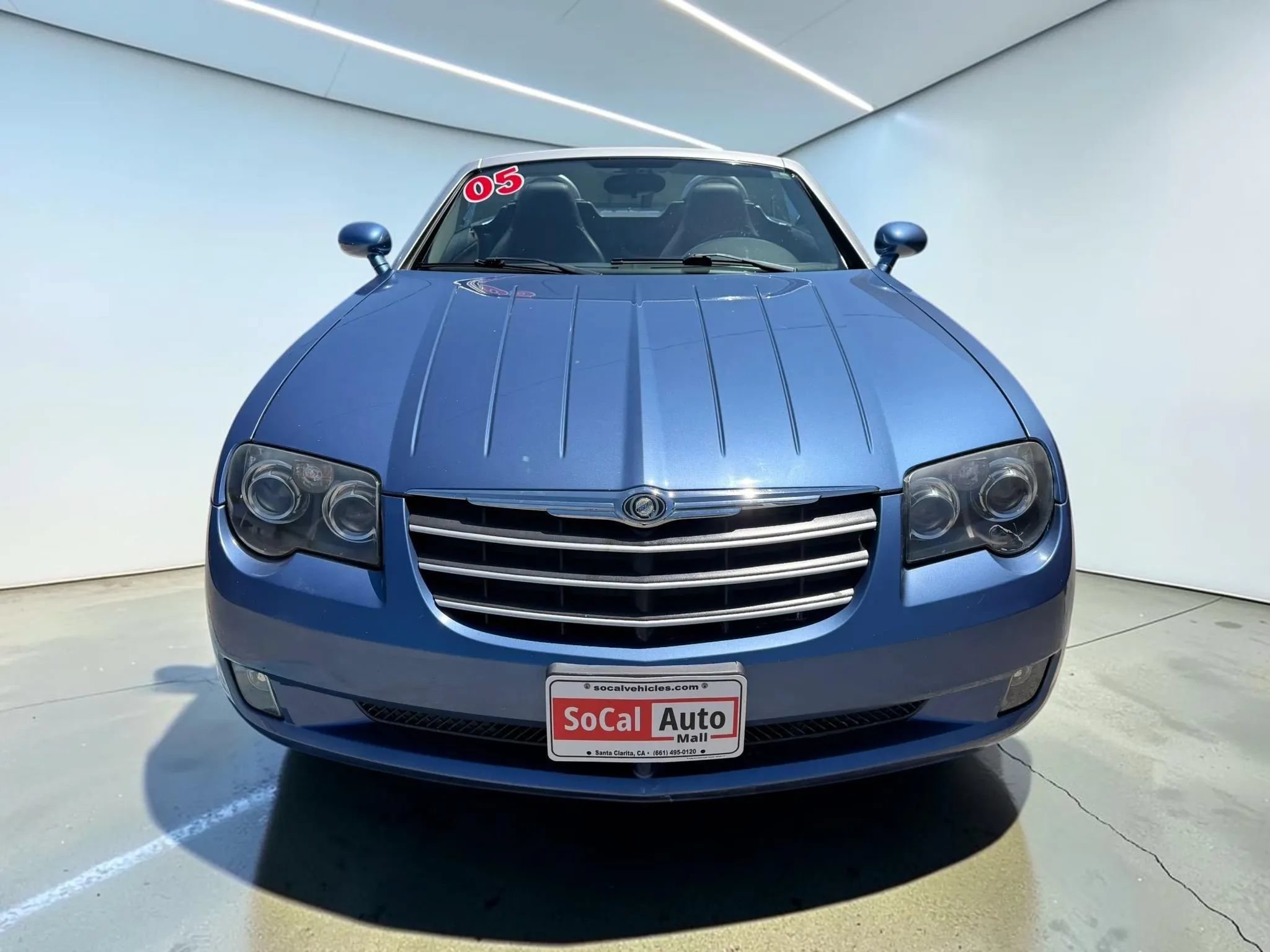 Used 2005 Chrysler Crossfire Limited RWD image 8