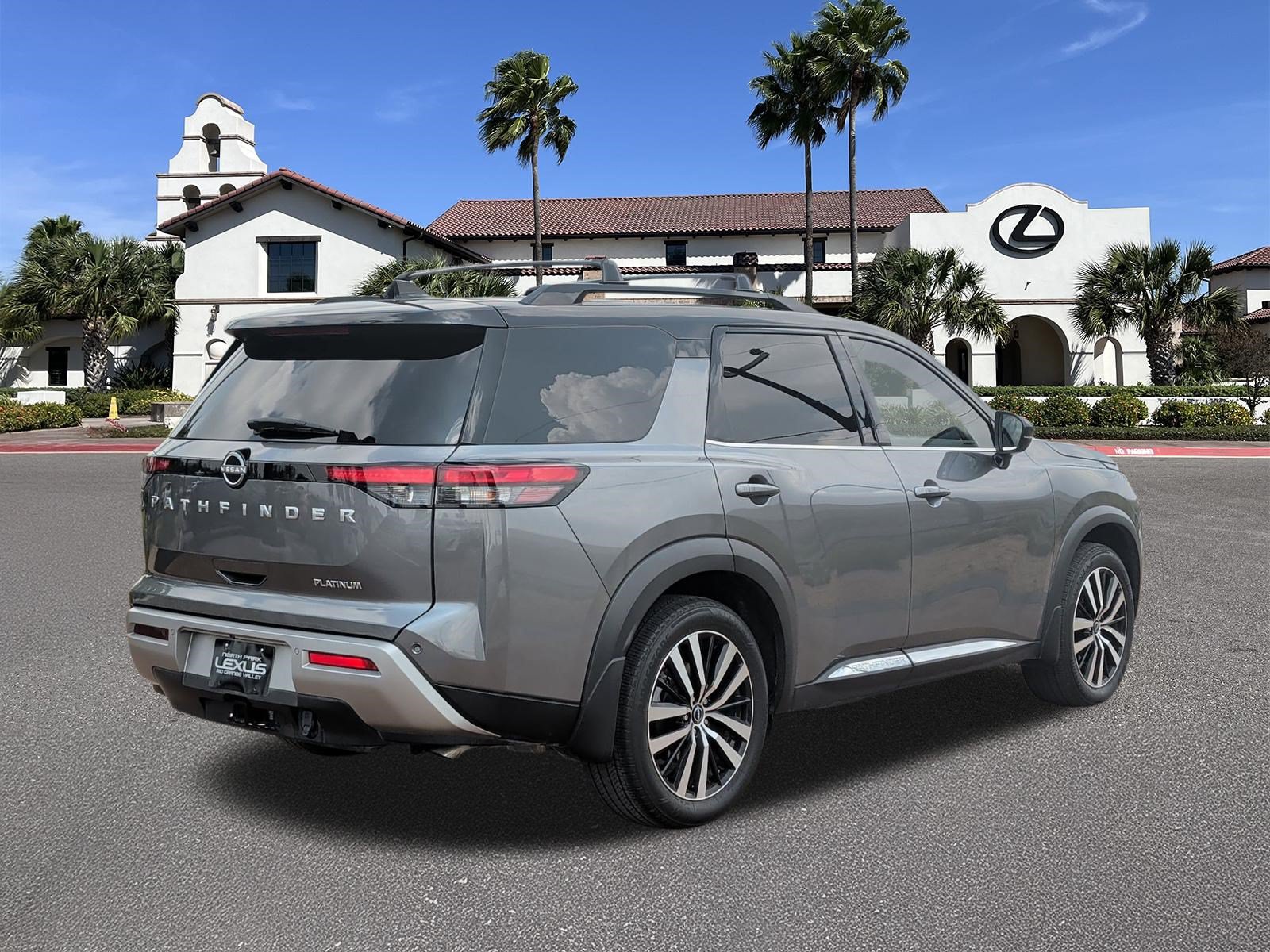 Used 2024 Nissan Pathfinder Platinum w/ Cargo Package FWD image 2