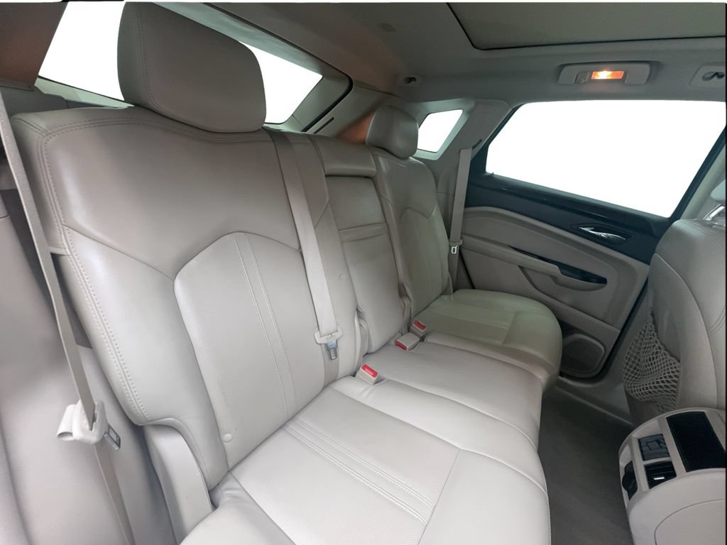 Used 2015 Cadillac SRX Luxury FWD image 25