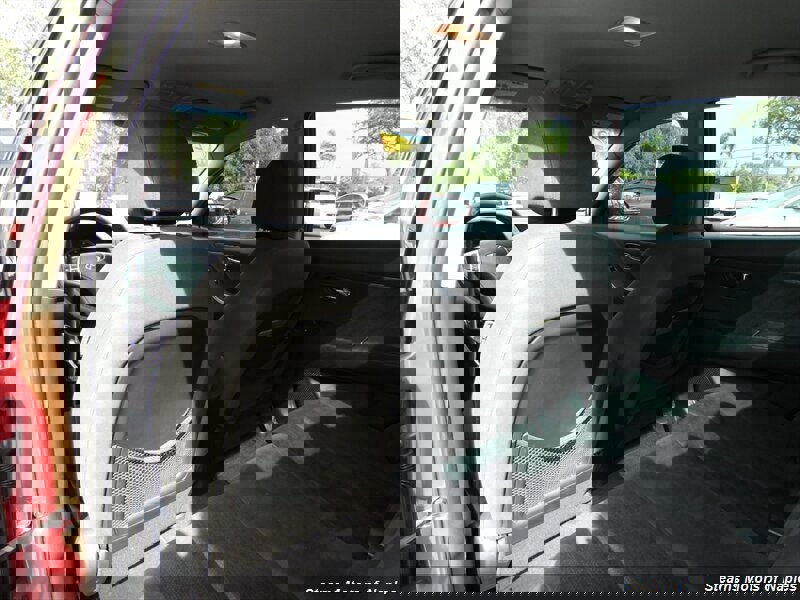 Used 2010 Hyundai Elantra SE image 44