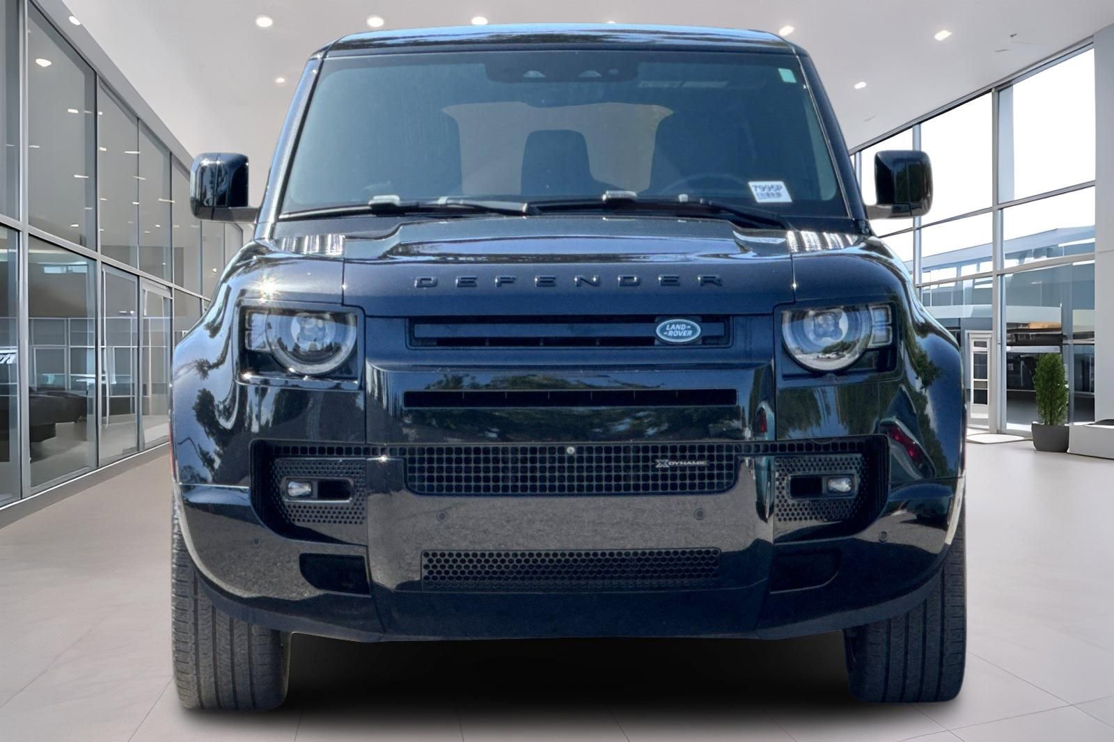 Used 2022 Land Rover Defender 110 X-Dynamic HSE AWD/4WD image 9