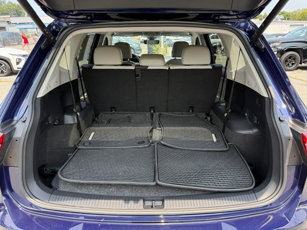 Used 2022 Volkswagen Tiguan SE FWD image 24
