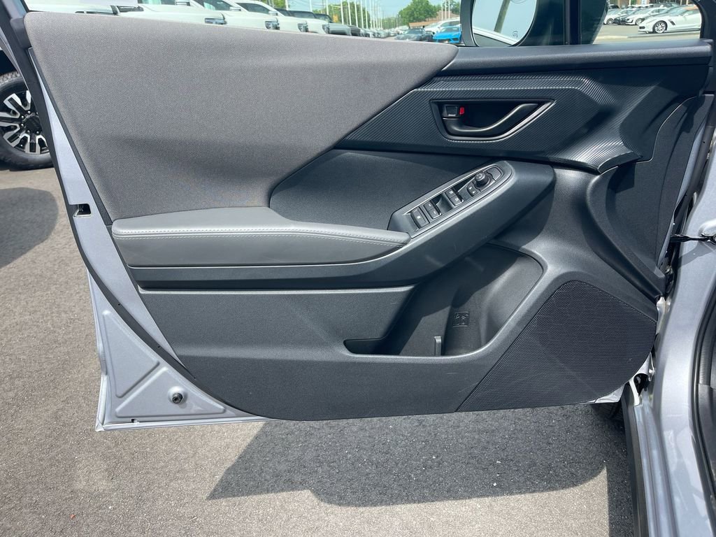Used 2024 Subaru Crosstrek 2.0i Premium image 25