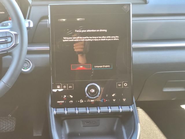 New 2026 GMC Terrain Elevation w/ Technology Package II AWD/4WD image 8