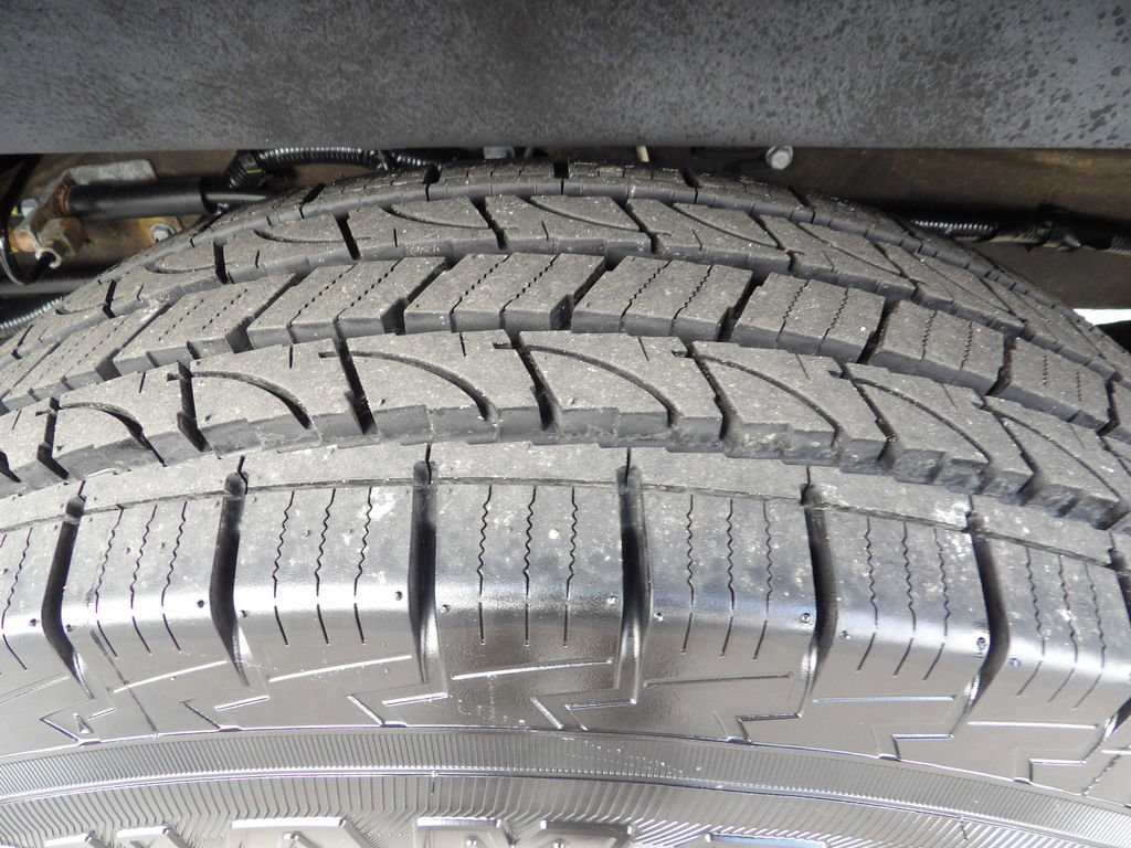 Used 2022 Chevrolet Express 2500 Extended w/ Driver Convenience Package image 51