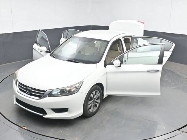Used 2015 Honda Accord LX image 48