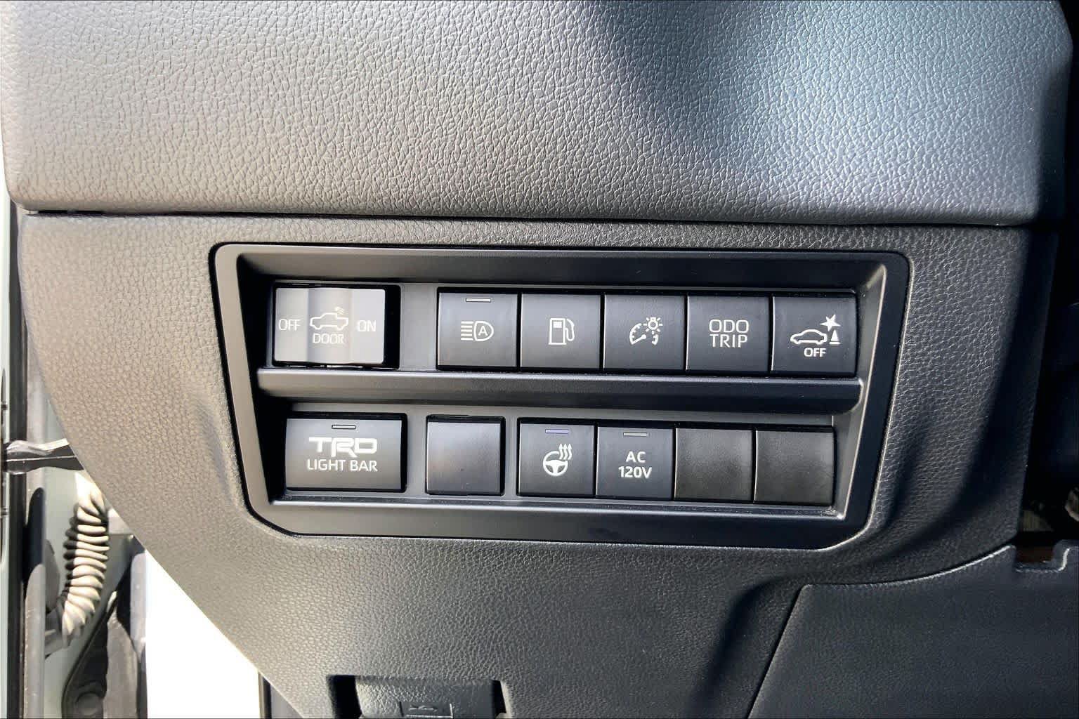 Used 2022 Toyota Tundra TRD Pro AWD/4WD image 33