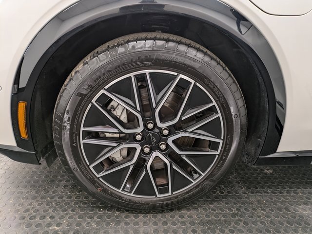 Used 2024 Ford Mustang Mach-E Premium image 7