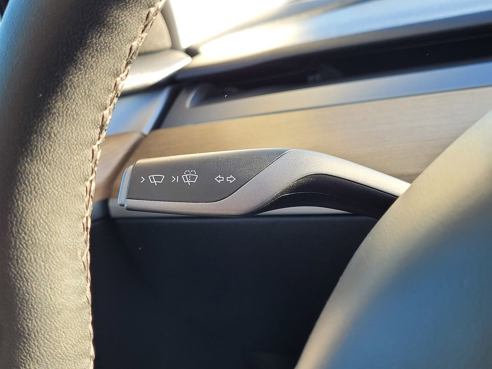 Used 2022 Tesla Model 3 Long Range image 21