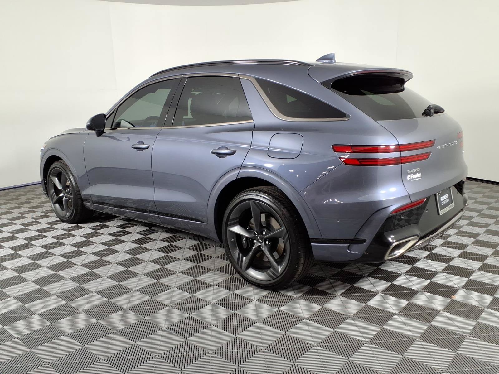 Certified 2026 Genesis GV70 2.5T Sport Prestige AWD/4WD image 3