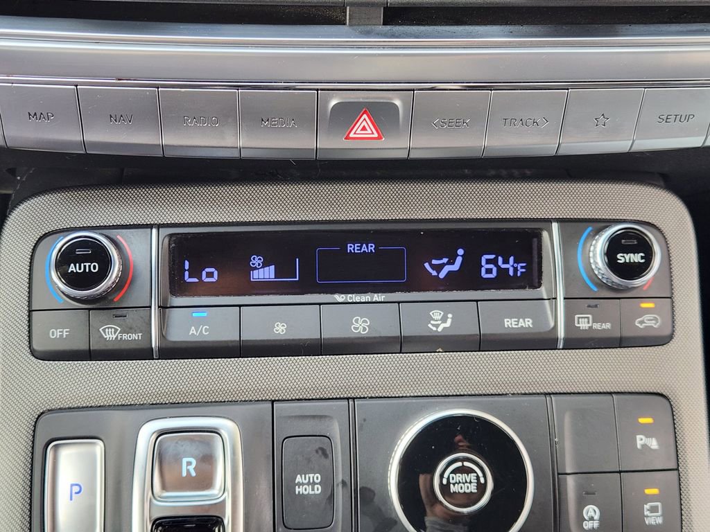 Used 2020 Hyundai Palisade Limited image 19