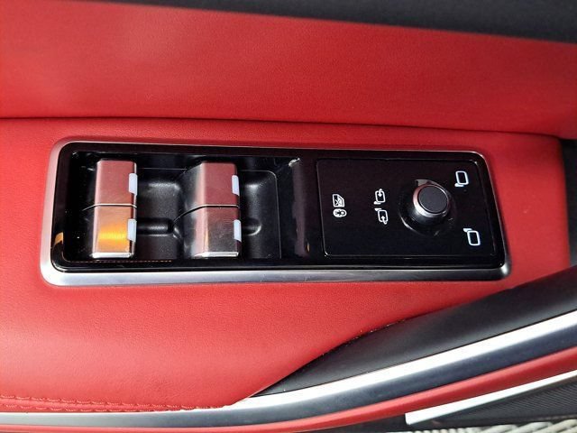 Used 2026 Jaguar F-PACE R-Dynamic S AWD/4WD image 19