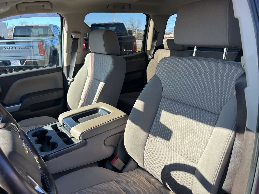 Used 2018 Chevrolet Silverado 1500 LT w/ All Star Edition image 13