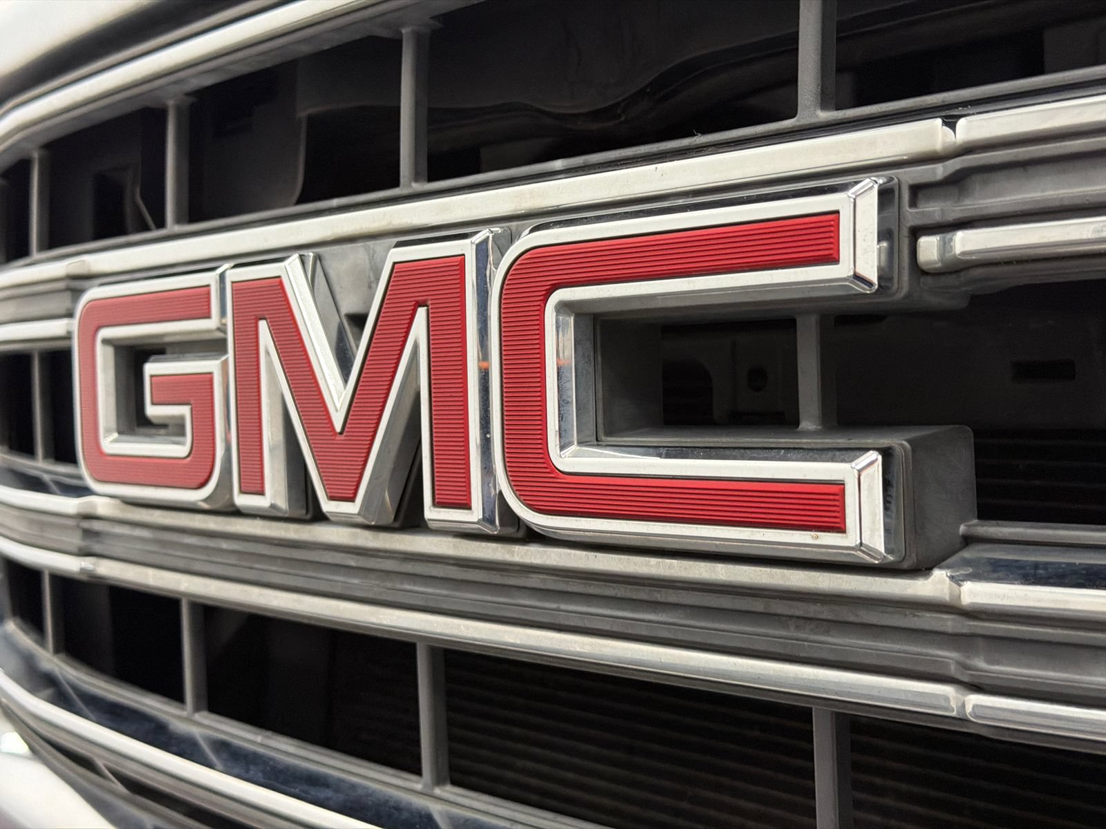 Used 2014 GMC Sierra 1500 SLE w/ SLE Value Package AWD/4WD image 12