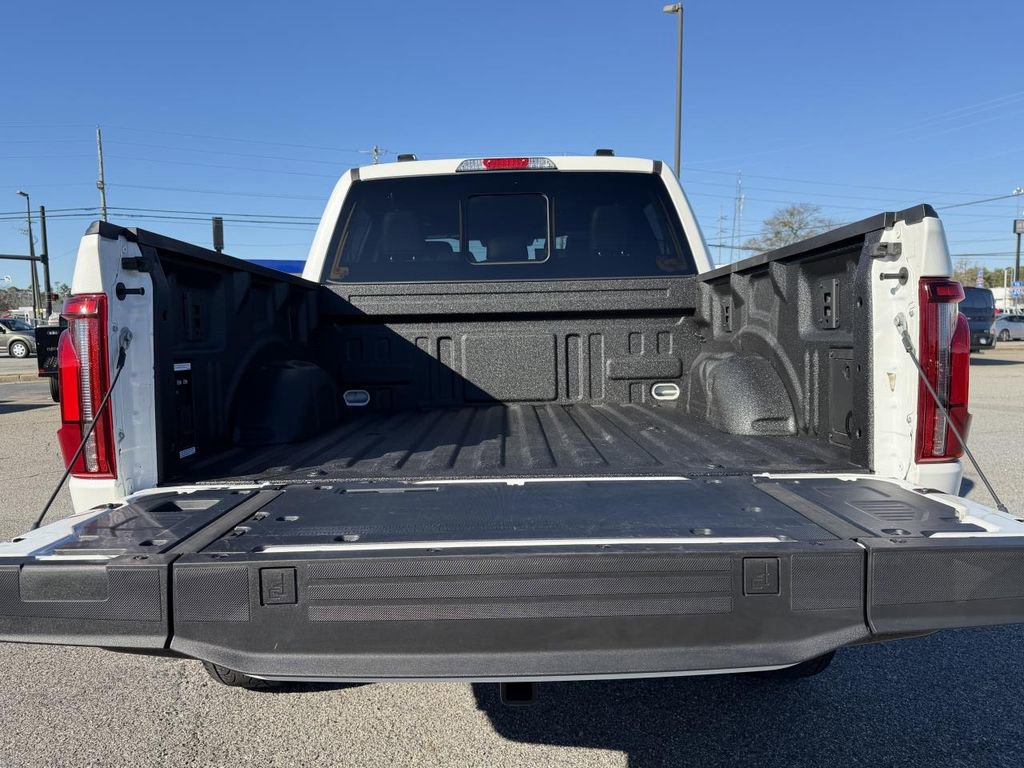 Used 2024 Ford F150 King Ranch w/ FX4 Off-Road Package image 9