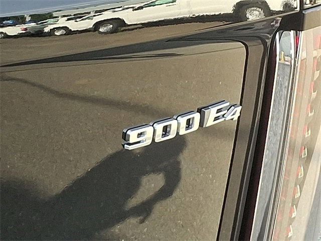 New 2026 Cadillac Vistiq Luxury image 21