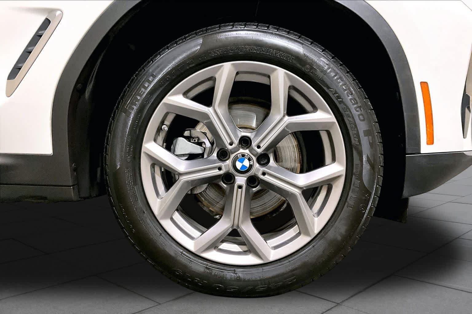 Used 2024 BMW X3 xDrive30i w/ Premium Package AWD/4WD image 10