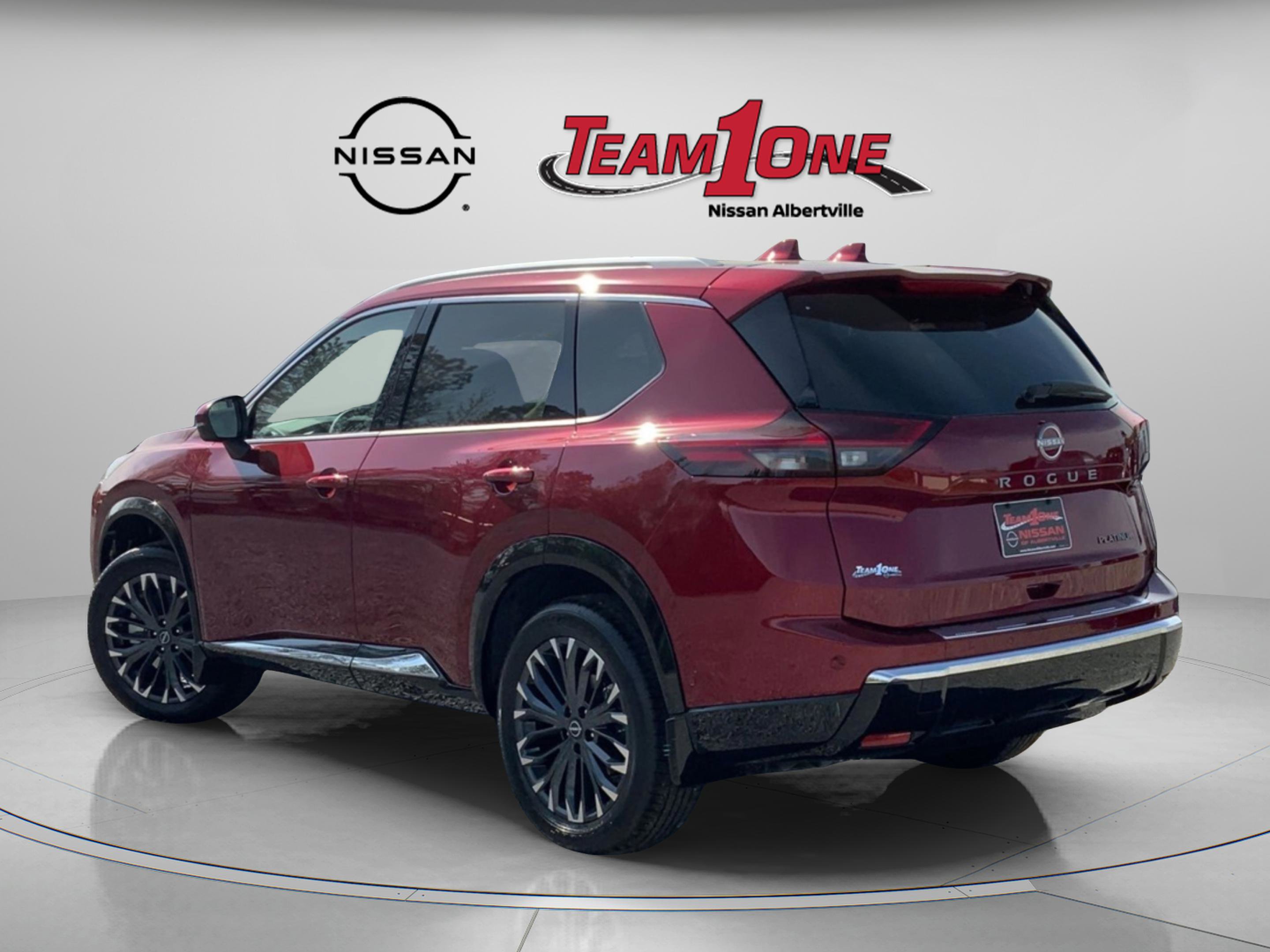 New 2025 Nissan Rogue Platinum w/ Tech Package image 4