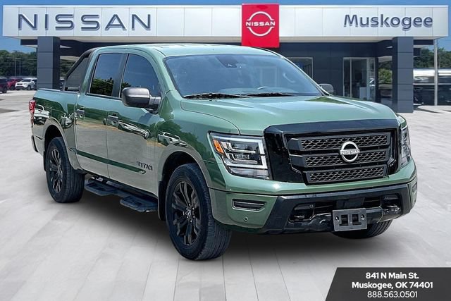Used 2024 Nissan Titan SV w/ SV Bronze Edition Package AWD/4WD image 1