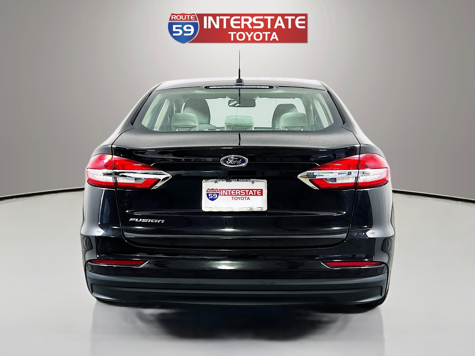 Used 2019 Ford Fusion S FWD image 6