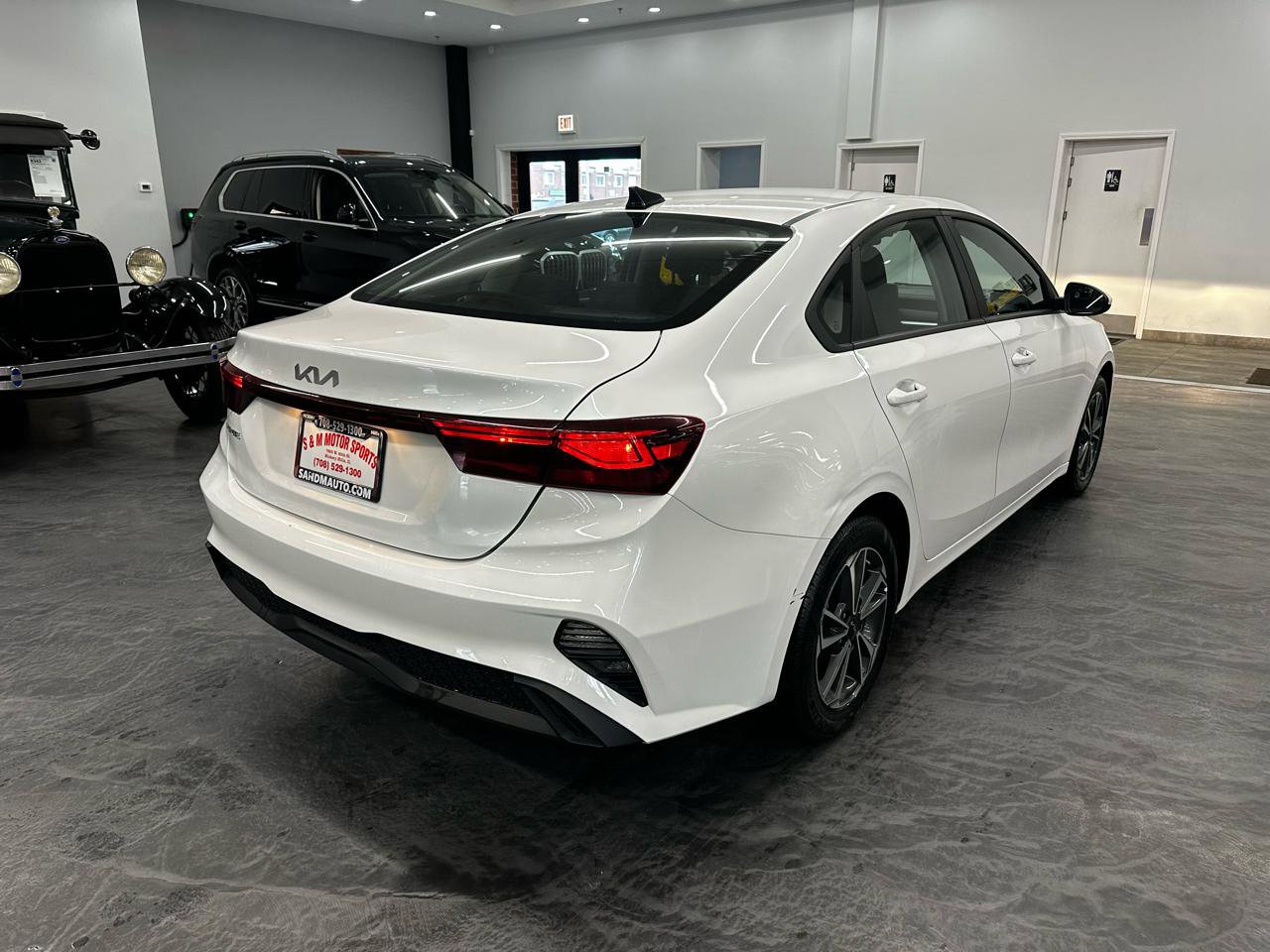 Used 2024 Kia Forte LXS image 5