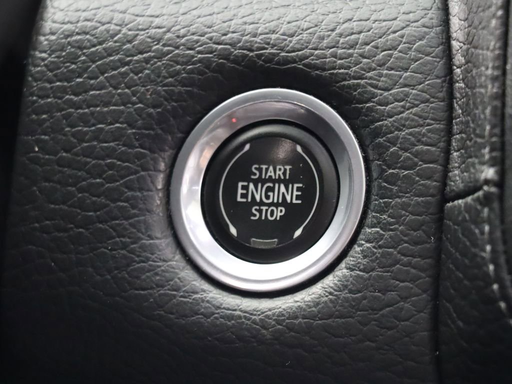 Used 2021 GMC Yukon Denali AWD/4WD image 25