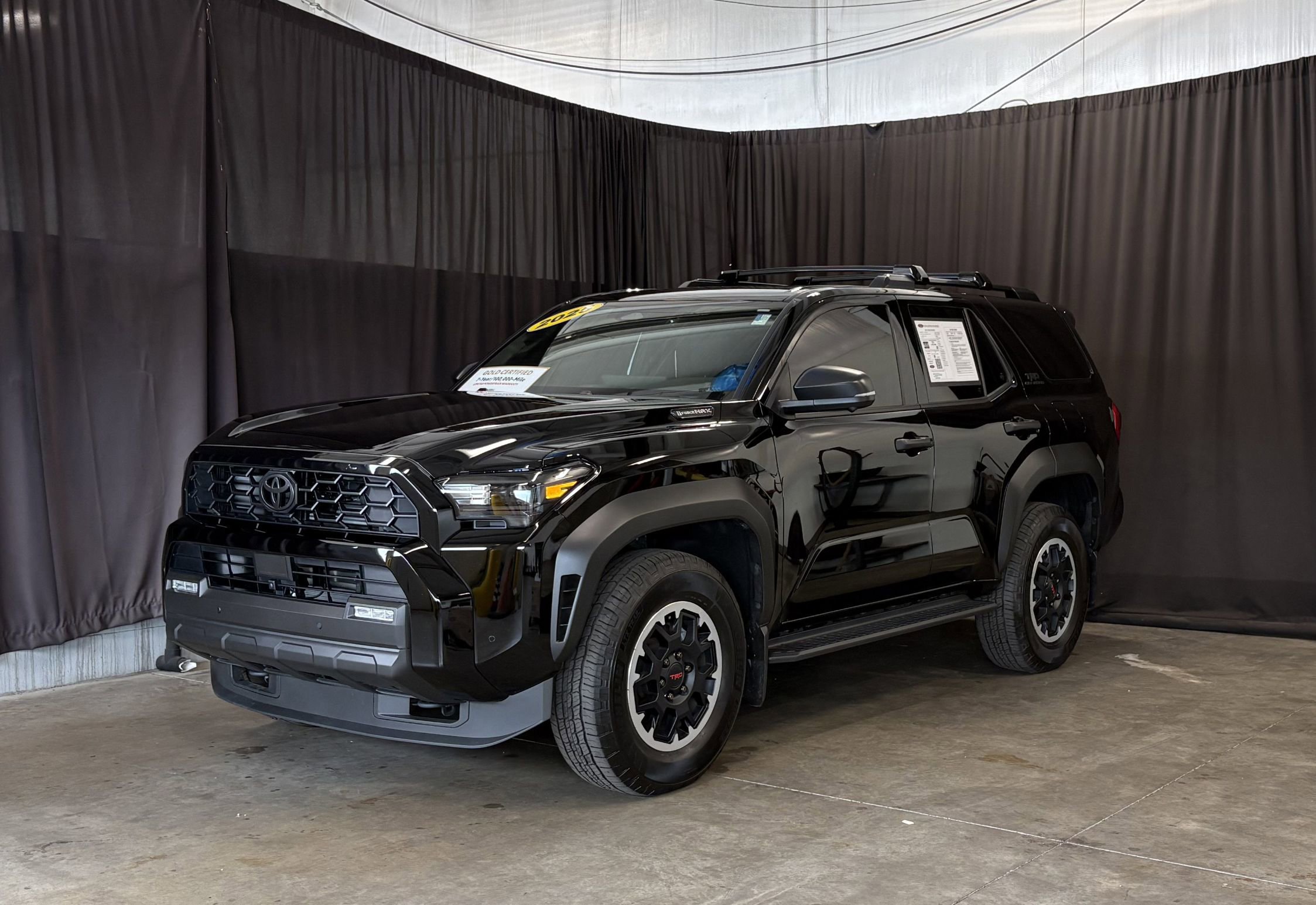 Certified 2025 Toyota 4Runner TRD Off-Road Premium AWD/4WD image 1