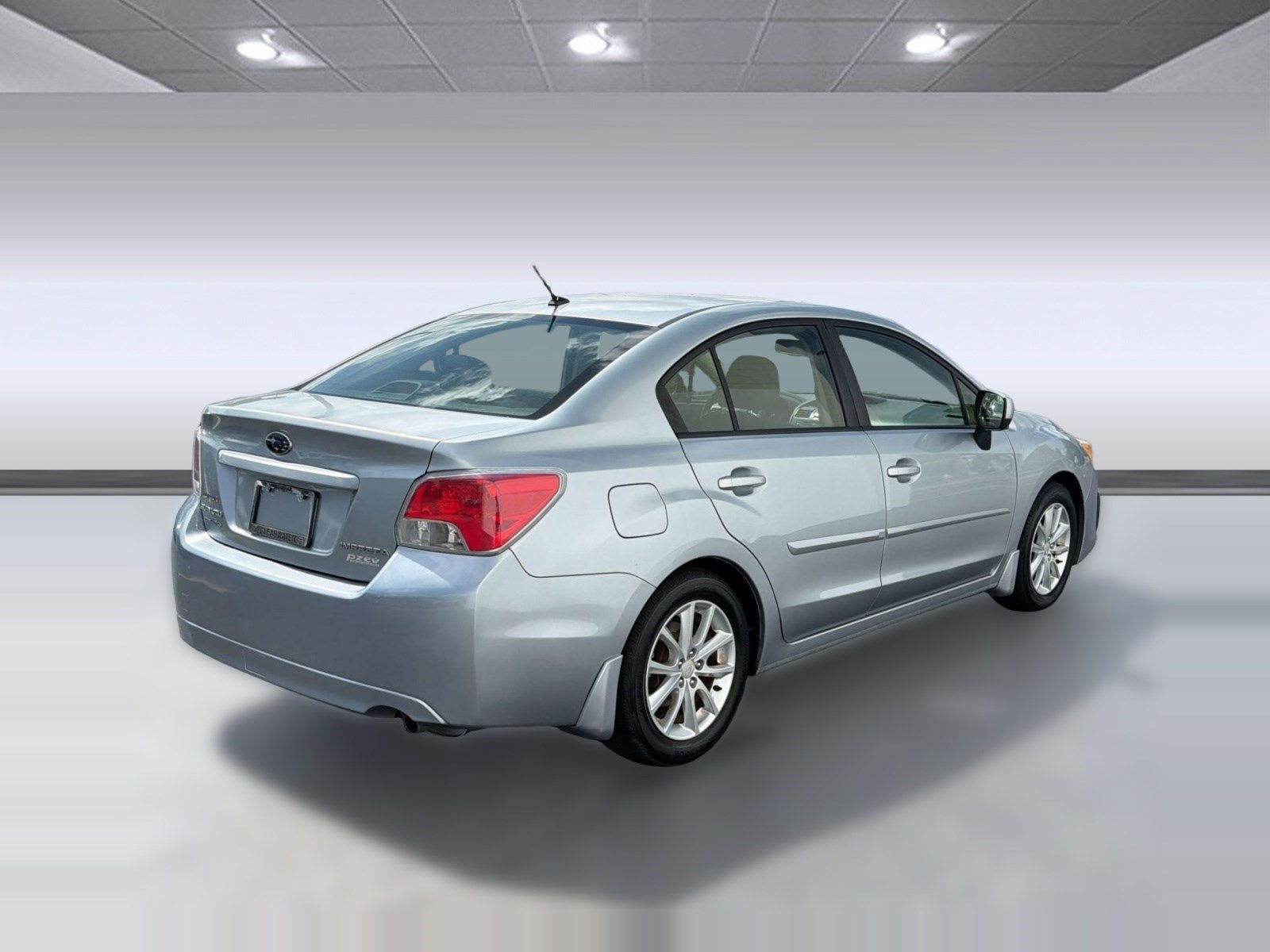 Used 2013 Subaru Impreza 2.0i Premium w/ All-Weather Pkg AWD/4WD image 8
