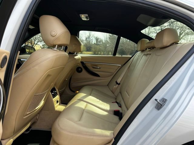 Used 2016 BMW 340i Sedan RWD image 17
