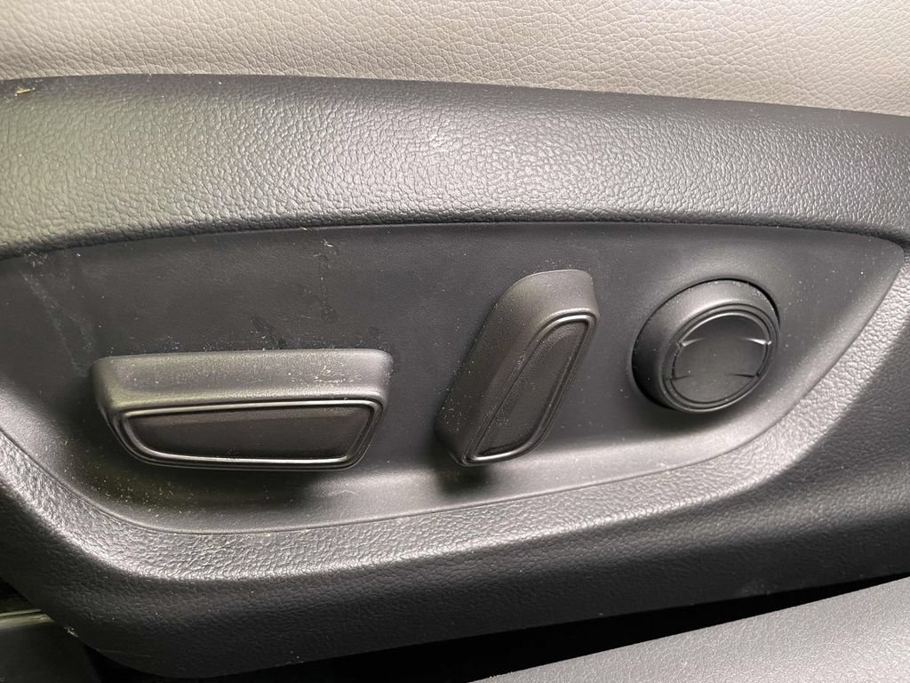 Used 2024 Toyota Camry XSE w/ Cold Weather Package FWD image 14