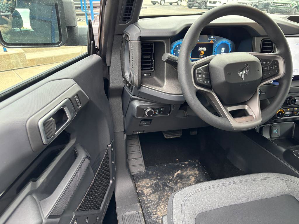 New 2025 Ford Bronco 2-Door image 10