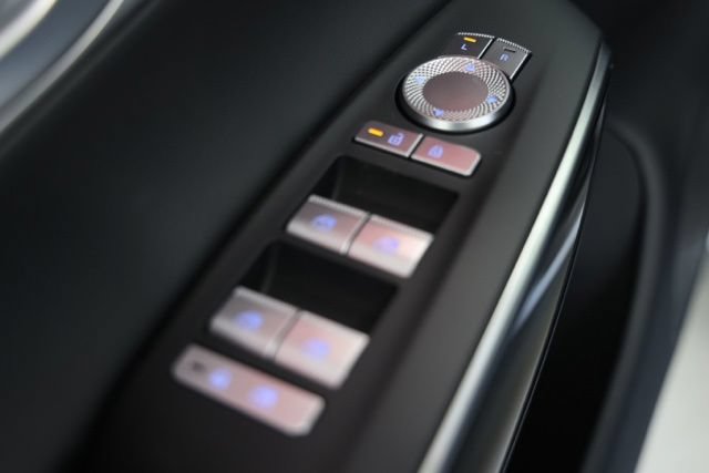 New 2027 Genesis GV70 2.5T AWD/4WD image 20