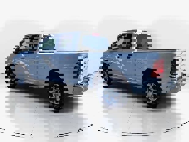 Used 2024 RAM 1500 Classic SLT image 5