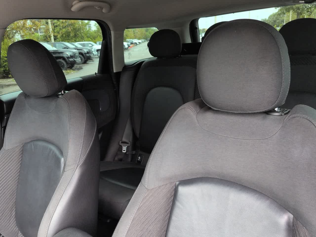 Used 2019 MINI Cooper Countryman S FWD image 8