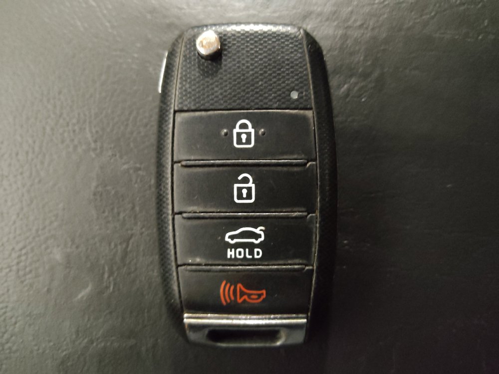Used 2020 Kia Optima LX FWD image 32