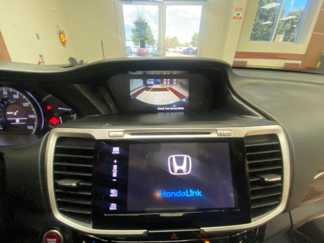 Used 2017 Honda Accord EX image 24
