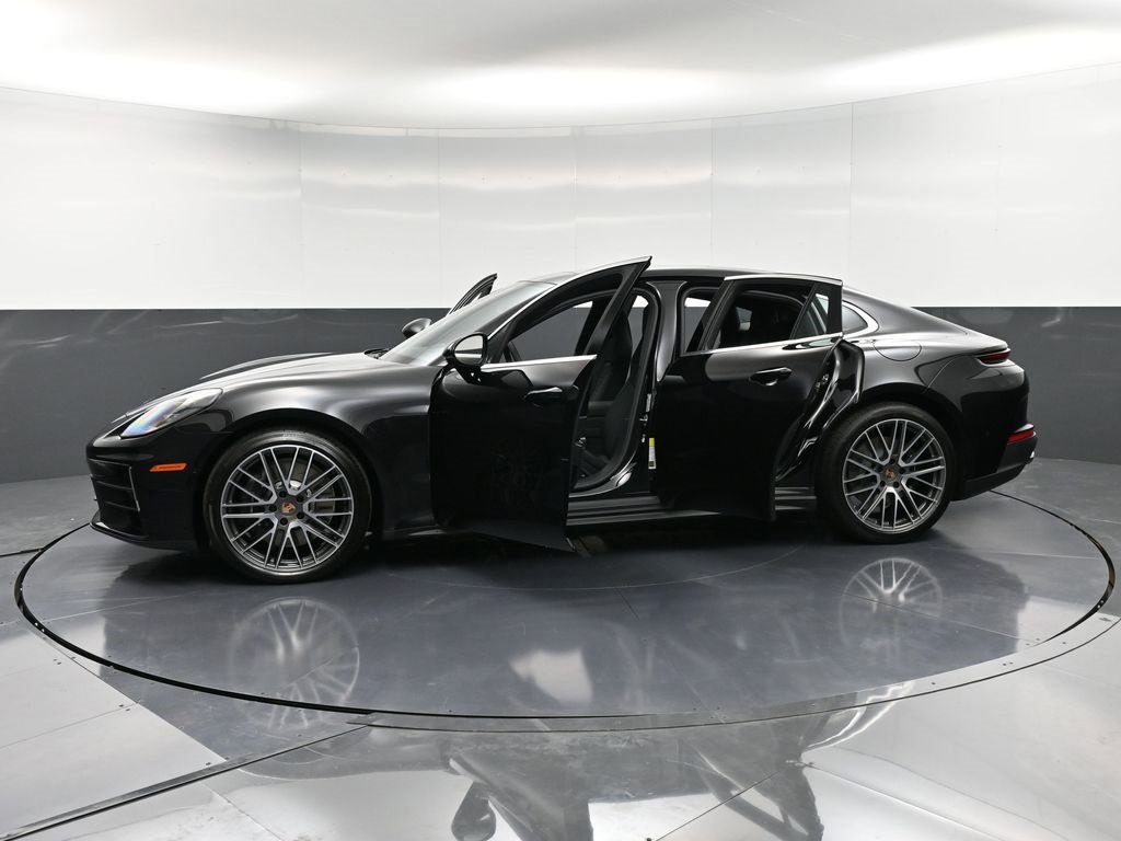 New 2026 Porsche Panamera 4 image 36