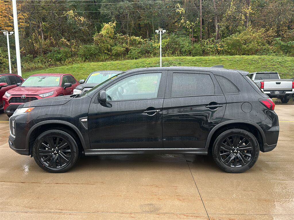 Used 2026 Mitsubishi Outlander Sport LE AWD/4WD image 8