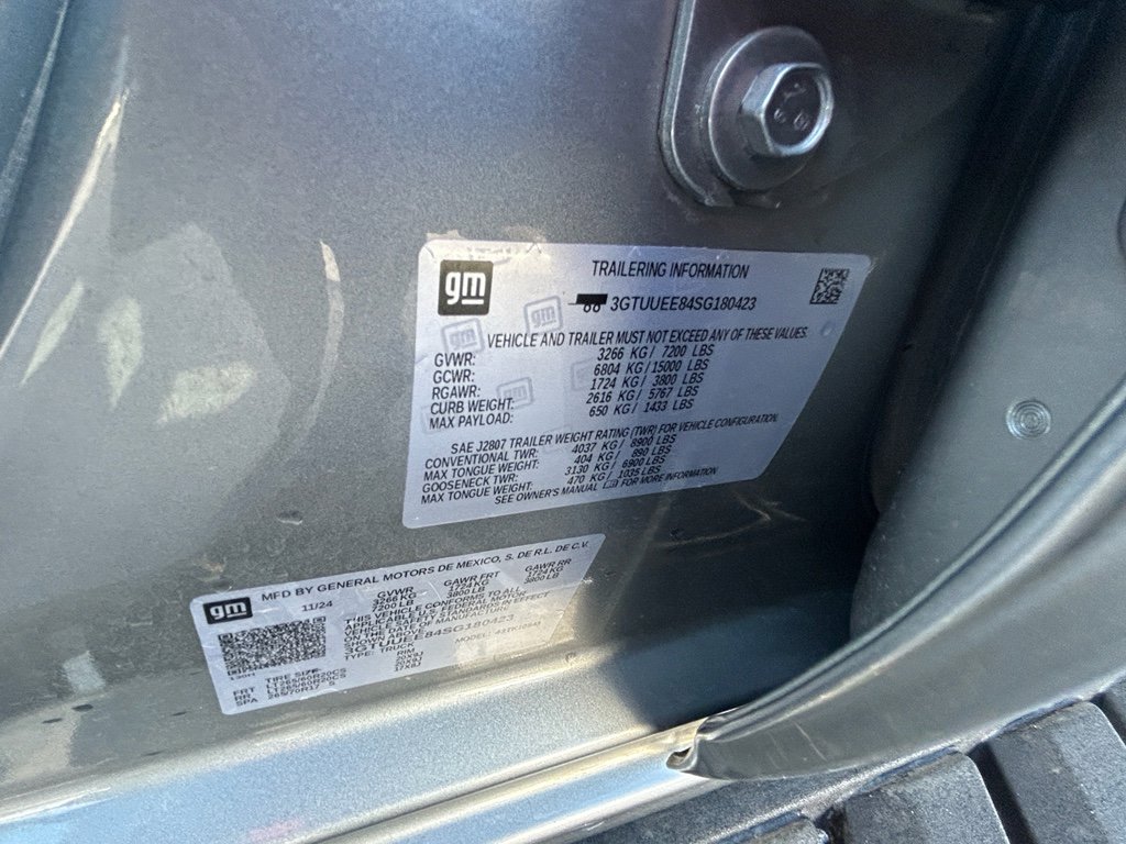 Used 2025 GMC Sierra 1500 AT4 w/ AT4 Premium Package image 34