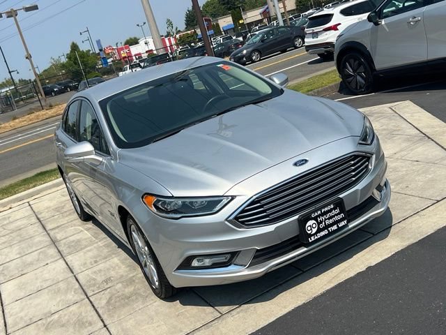 Used 2017 Ford Fusion Energi SE FWD image 5