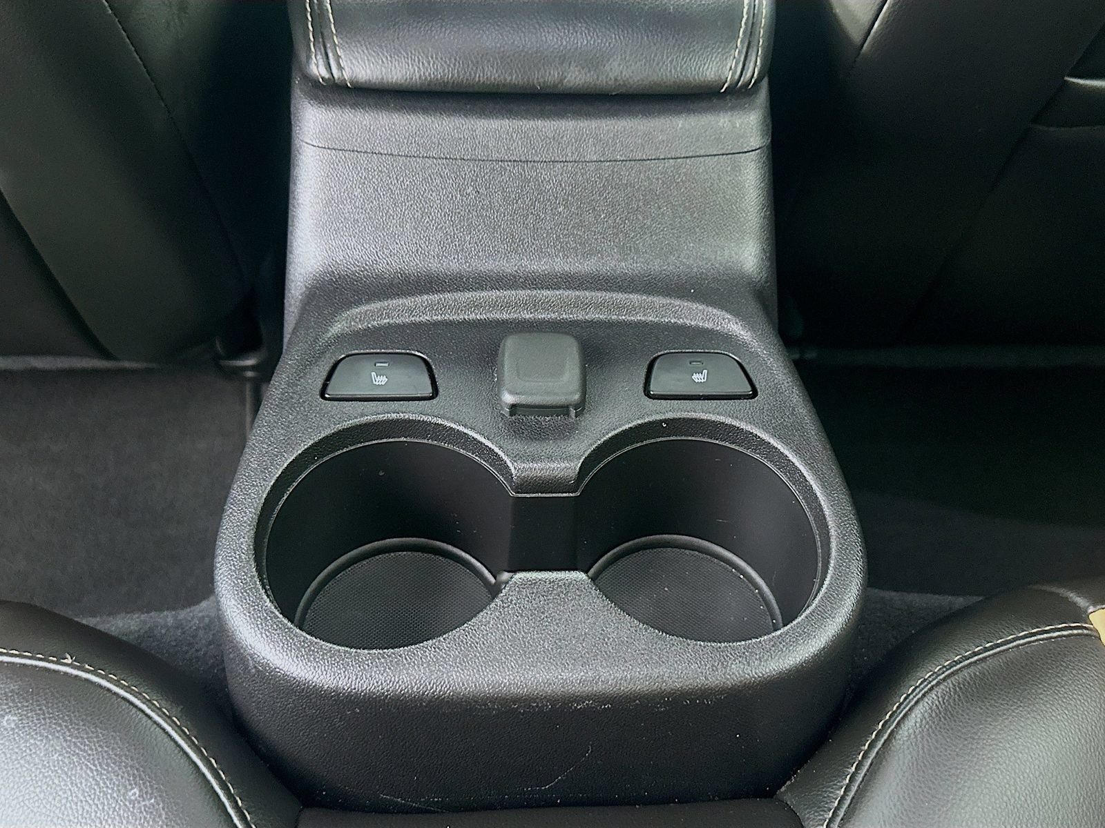 Used 2018 Chevrolet Volt Premier w/ Driver Confidence Package FWD image 27