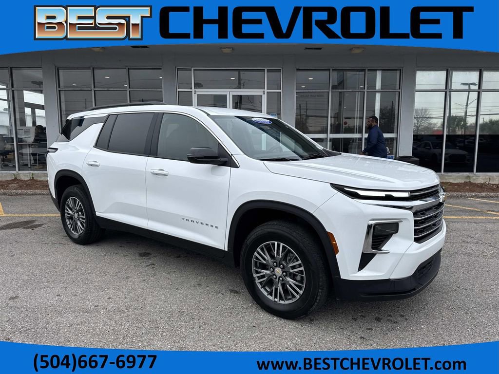 Certified 2025 Chevrolet Traverse LT image 1