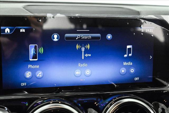 New 2026 Mercedes-Benz GLB 250 4MATIC image 14