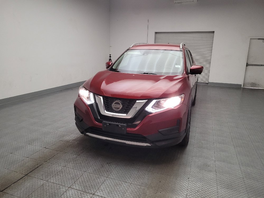 Used 2019 Nissan Rogue SV w/ Premium Package FWD image 15